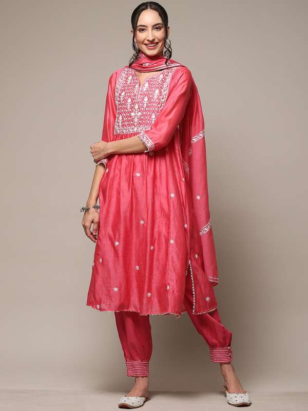 Kurtis in chennai silks clearance