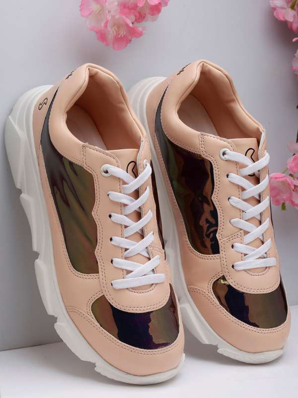 Peach shoes sales