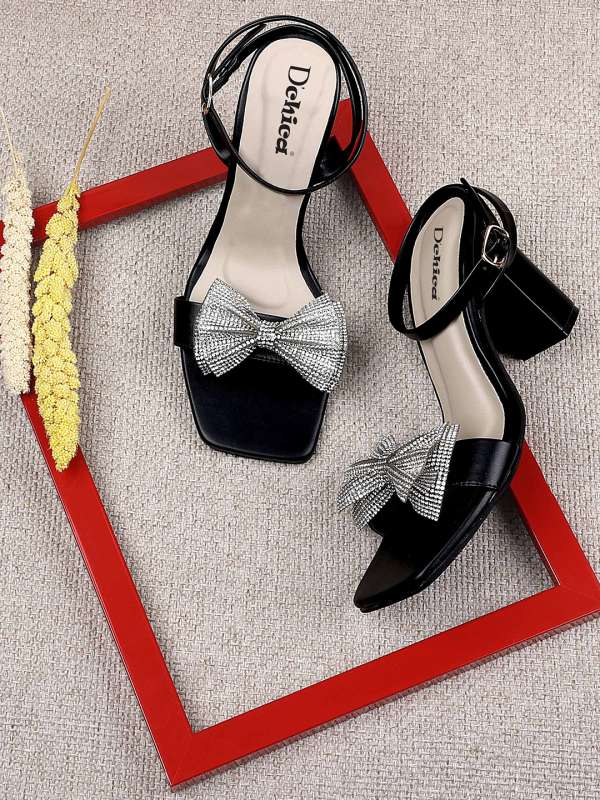 Girls high heels best sale size 3