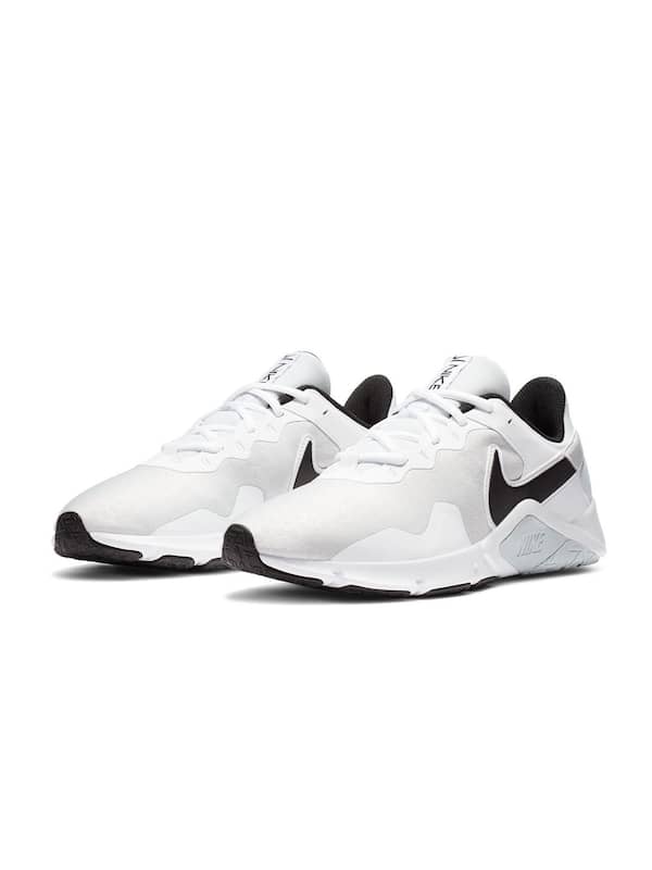 Nike Sports Shoes  Buy Nike Sports Shoes Online in India  Myntra