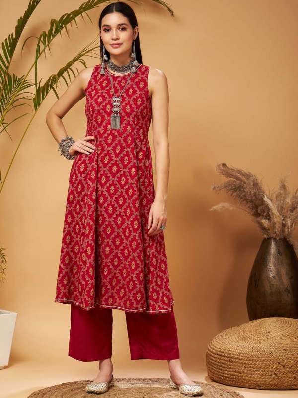 Latest kurtis on myntra sale