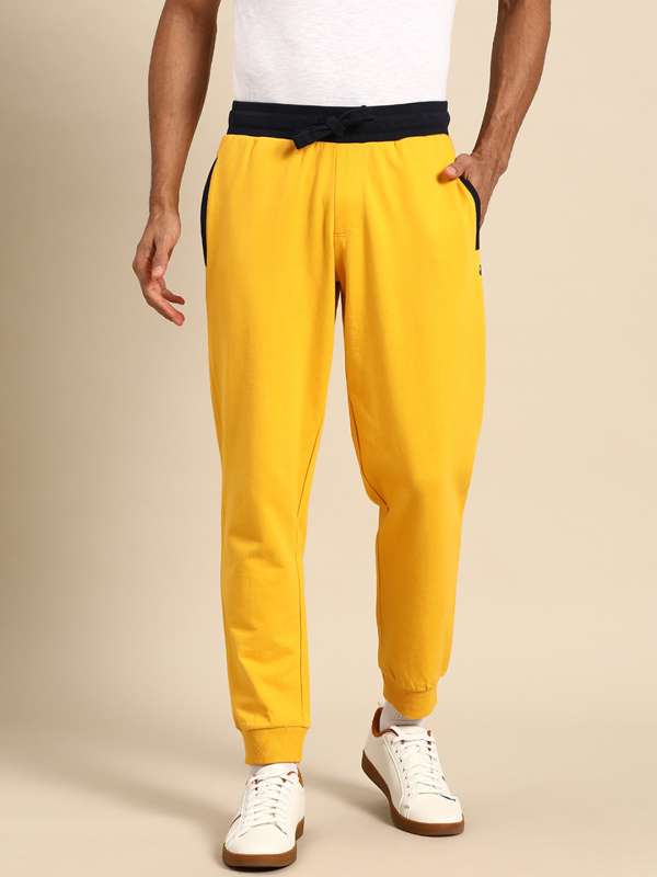 Off white track pants yellow stripe deals