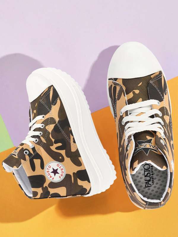 Military discount print shoes