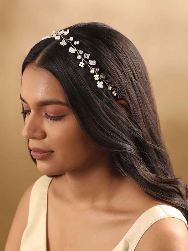 Buy Stylish Claw Hair Clips Online in India  Myntra