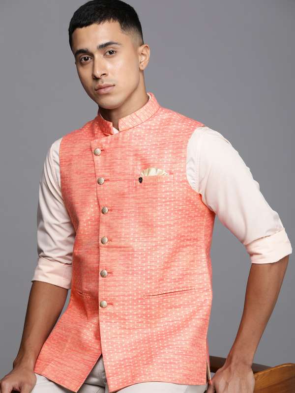 Manu Explore Lastest Collection of Manu Clothing Online Myntra