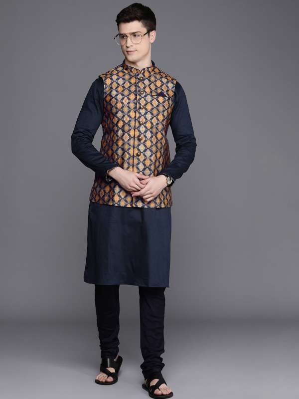 Manu best sale ethnic wear