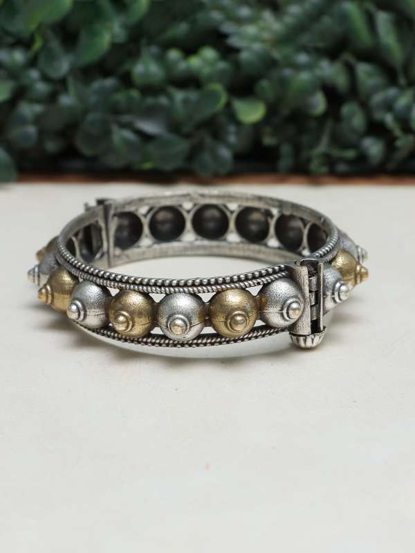 Ozanoo Bangle Buy Ozanoo Bangle online in India