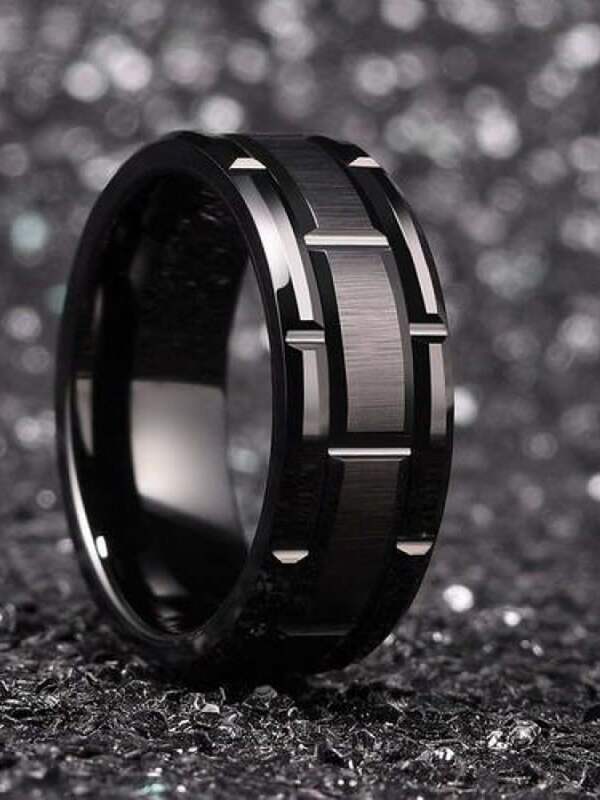 Beautiful Gold Unique Design Black Stone Ring for Girls/Women | Meerzah-vachngandaiphat.com.vn