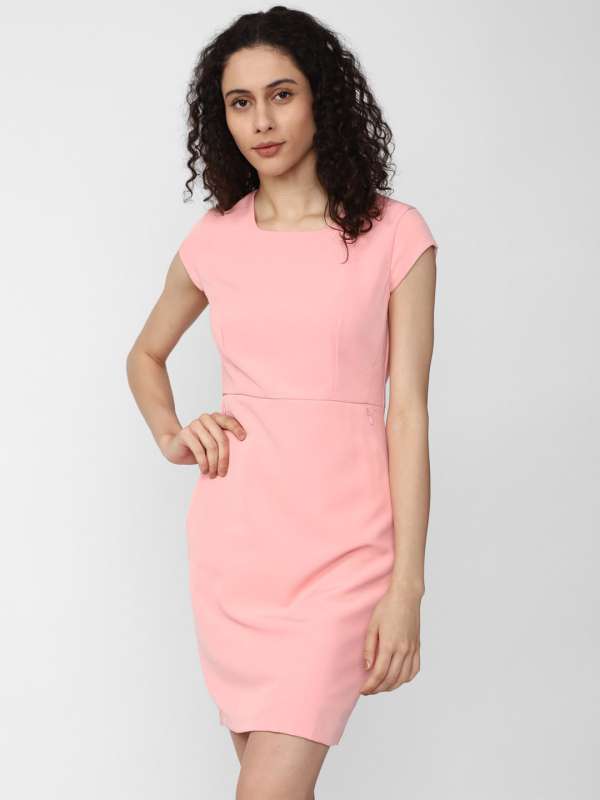 Van heusen dresses best sale myntra