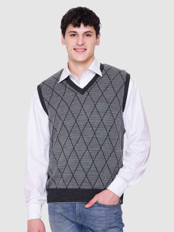 Buy Tokyo Talkies Grey V-Neck Argyle Sweater for Women Online at