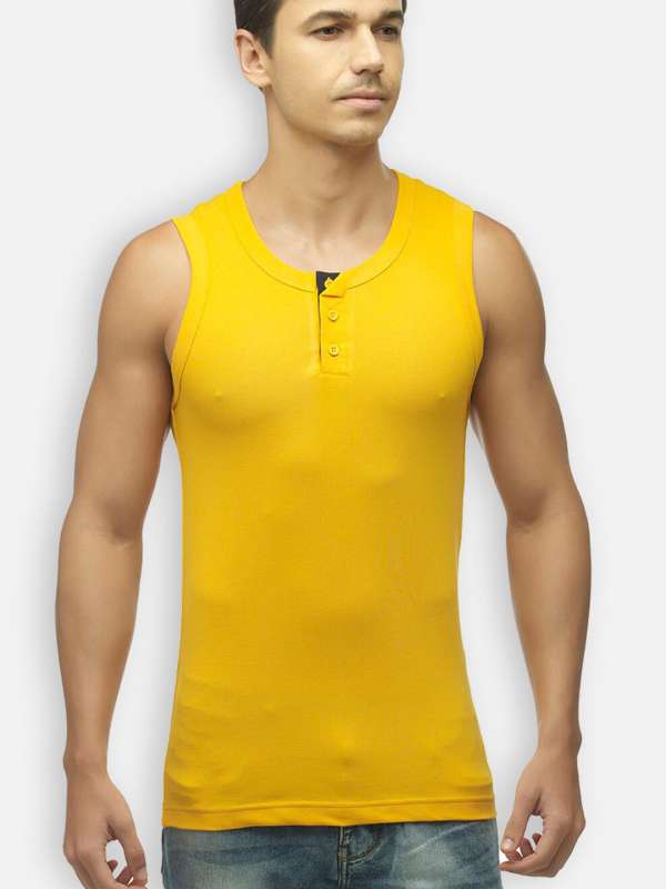 Rupa Jon Men's Regular Fit Solid Vest