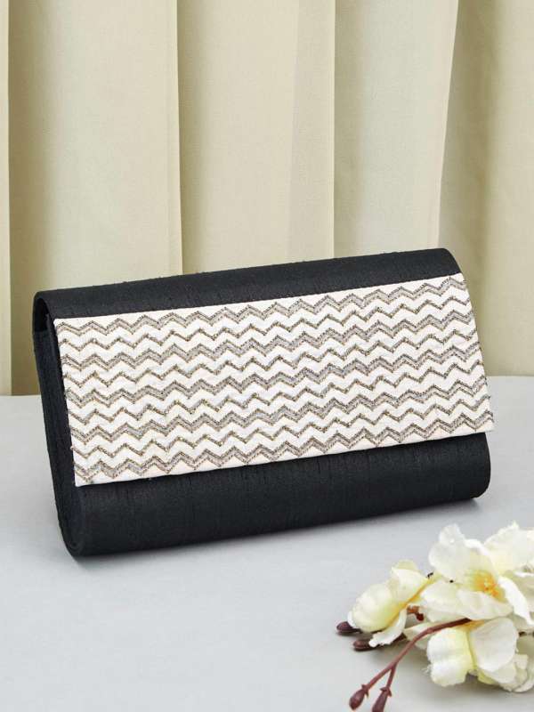 Fabindia shop clutch bags