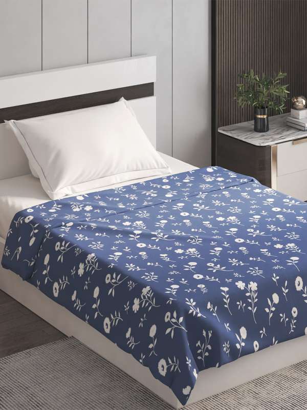 Home centre blankets best sale set