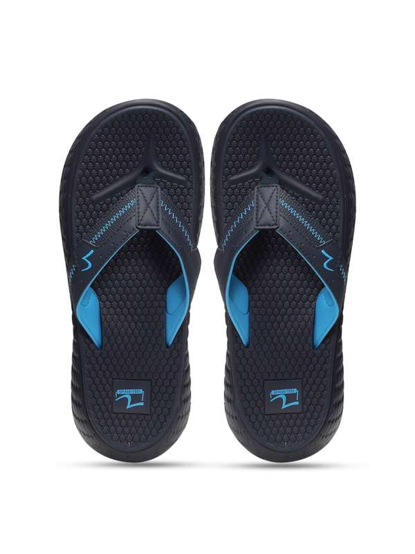 Guess teenslippers deals
