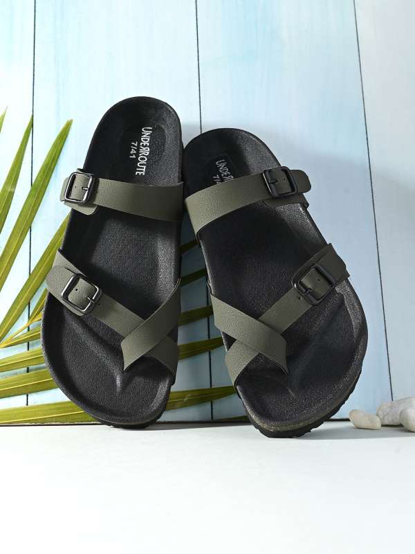 Nike flip flops discount with two straps