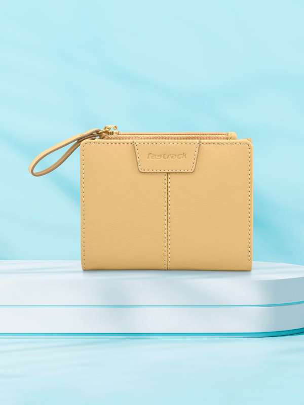 Fastrack Wallets Get upto 20 on Fastrack Wallets Online Myntra