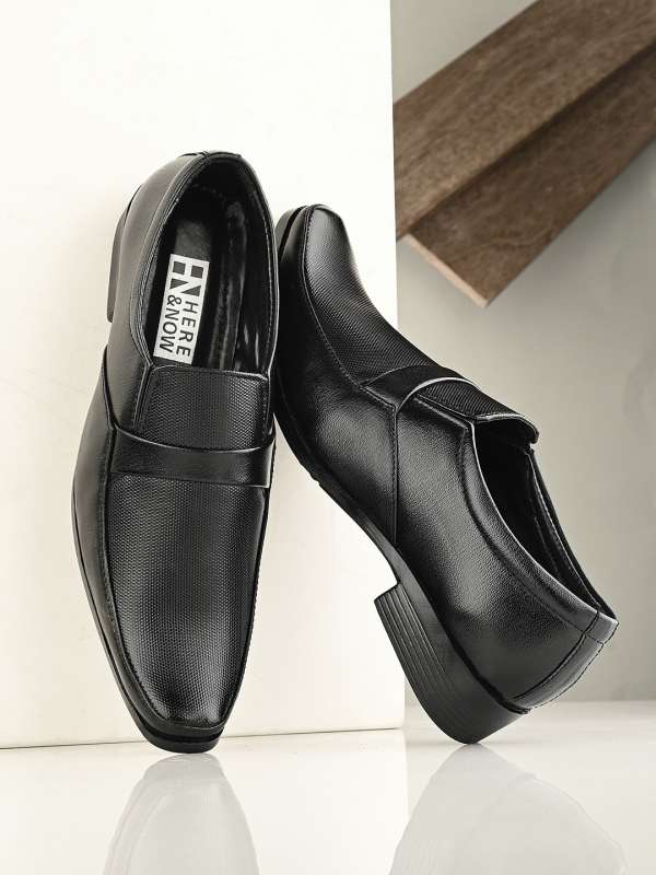 Lawman Pg3 Formal Shoes Buy Lawman Pg3 Formal Shoes online in India