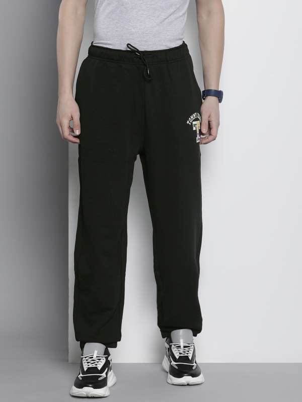 Black tommy hilfiger clearance joggers
