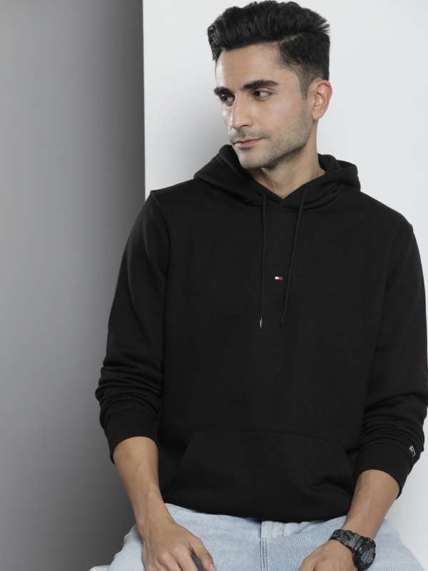 Tommy black hoodie outlet