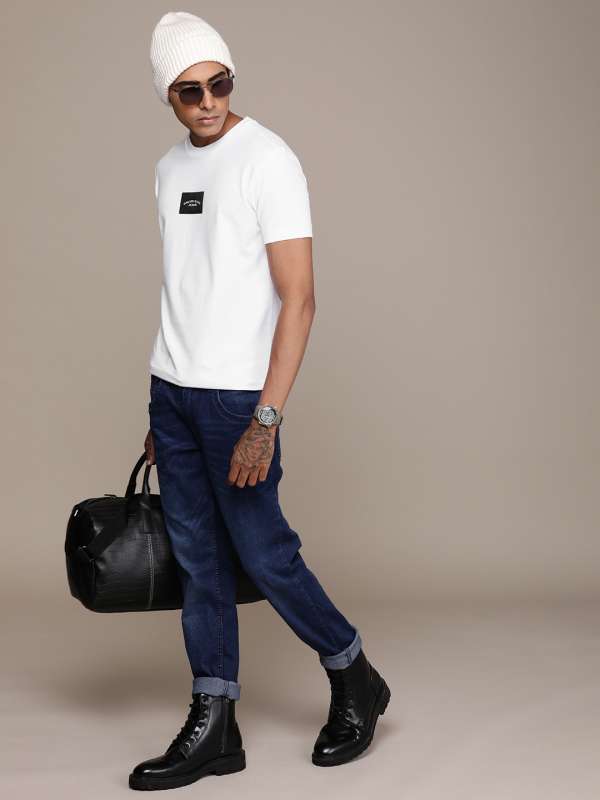 Calvin Klein Jeans Printed Men Round Neck White T-Shirt - Buy Calvin Klein  Jeans Printed Men Round Neck White T-Shirt Online at Best Prices in India