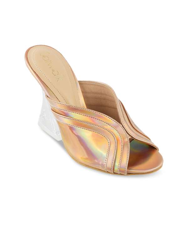 Catwalk beige sandals new arrivals