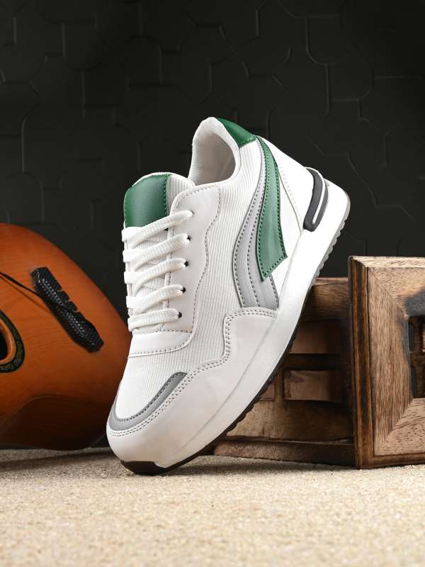 Roadster shoes hotsell official website