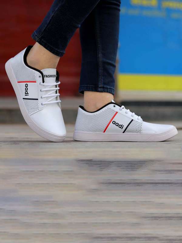 White Shoes For Men Under 500 Buy White Shoes For Men Under 500 online in India