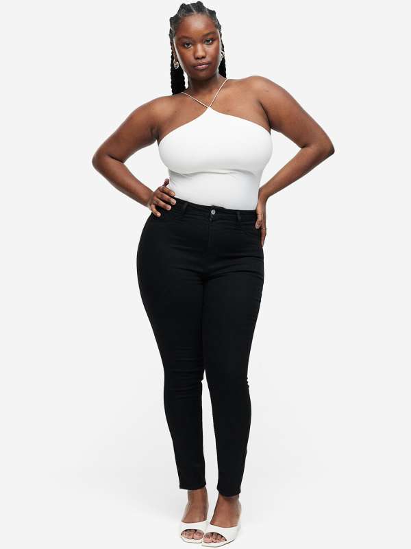 I Found the Best Jeans for Curvy Women After Years of Disappointment |  Glamour