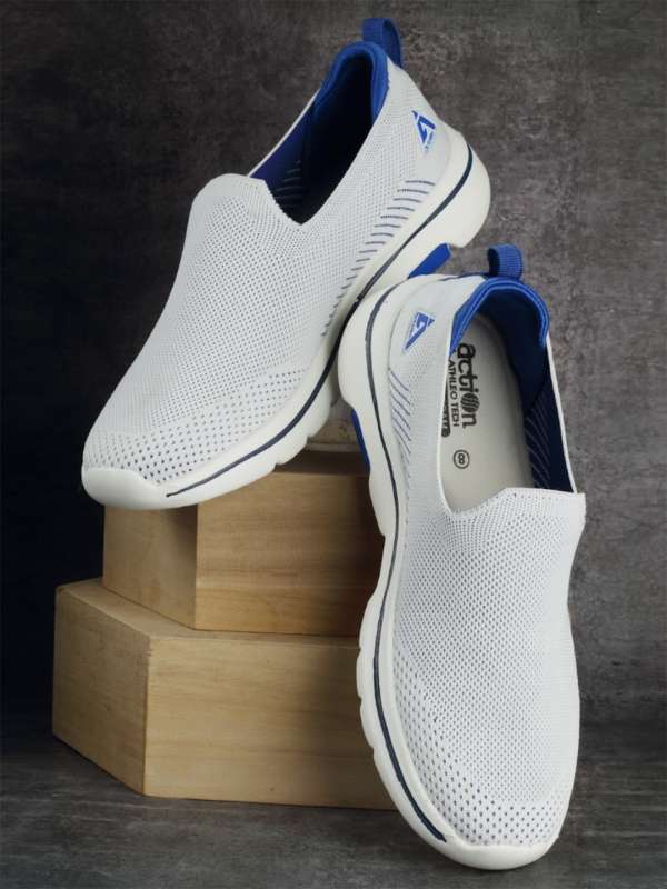 Action white canvas shoes hot sale