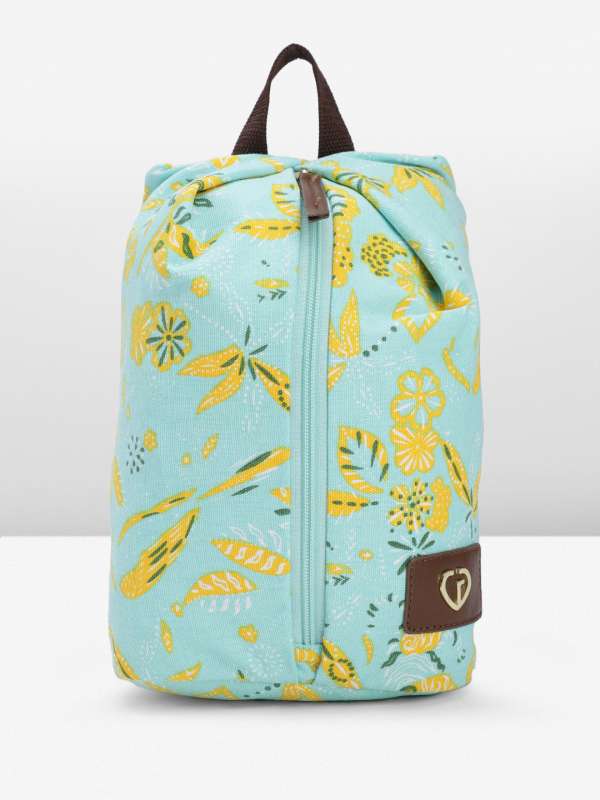 Caprese on sale backpack myntra