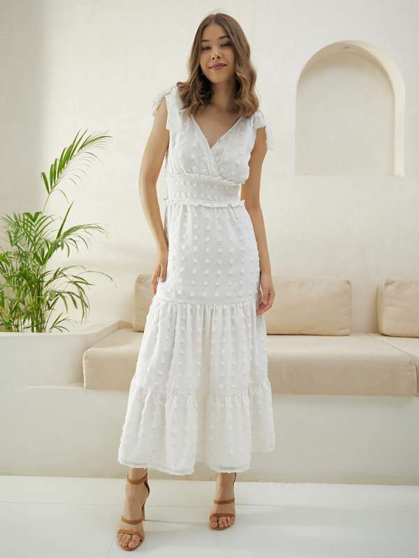 White Maxi Dresses Get Beautiful White Maxi Dress at Best Price from Myntra