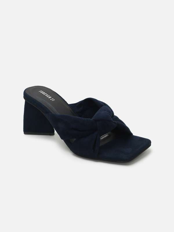 Navy sandals new look deals