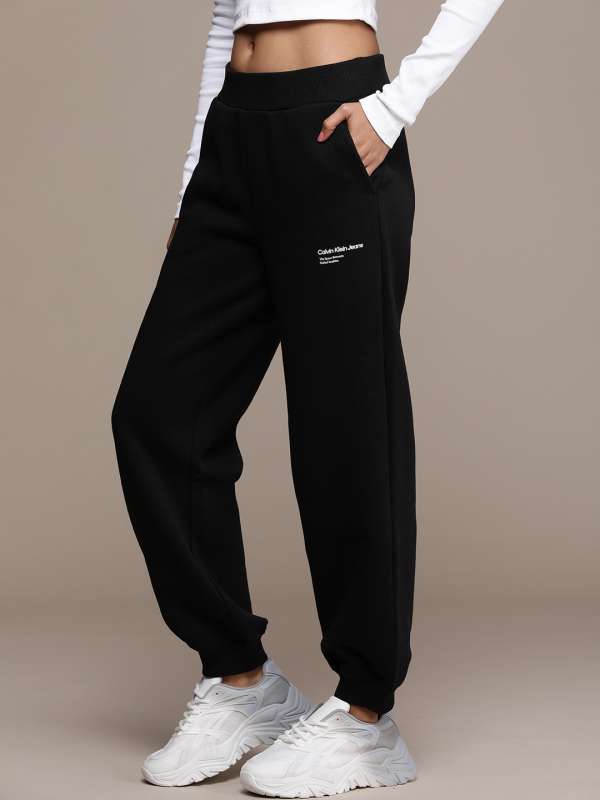 Calvin Klein Jeans Black Regular Fit Solid Trouser - Buy Calvin Klein Jeans  Black Regular Fit Solid Trouser online in India