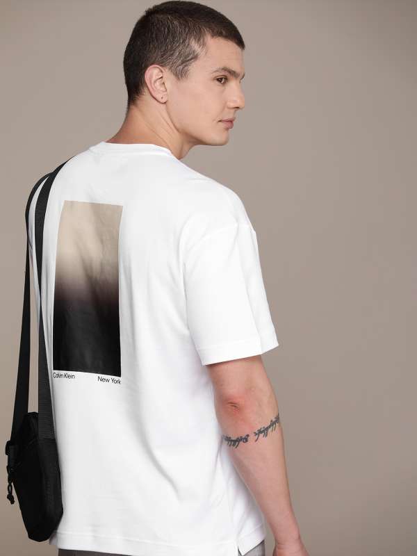 Calvin and hobbes t shirt india sales