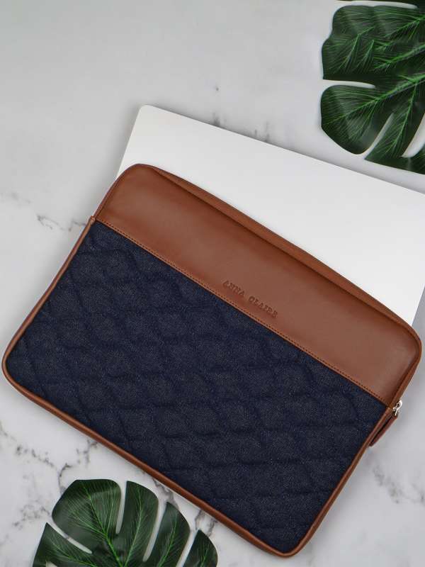 Laptop bags below new arrivals 500