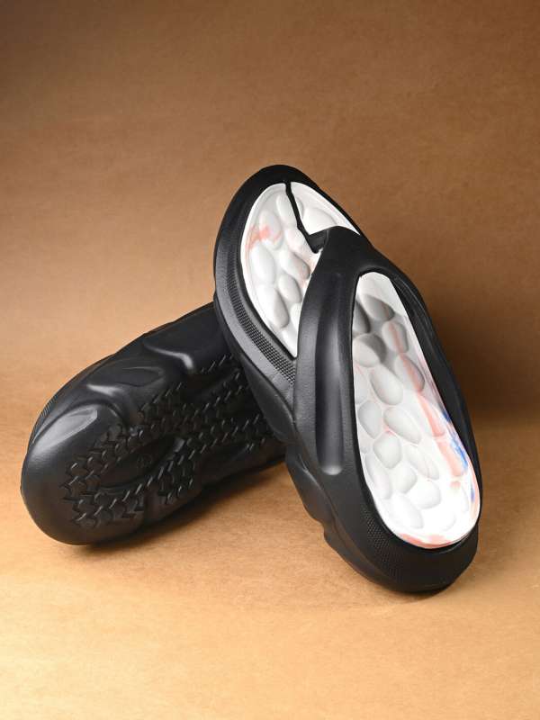 Men s Slippers Shop Mens Slipper or chappals for men online Myntra