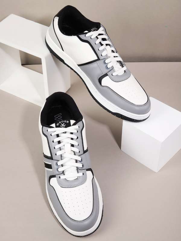 Wrogn white sneakers discount myntra