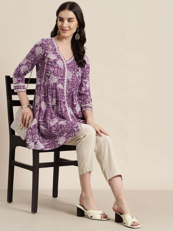 Printed kurtis deals