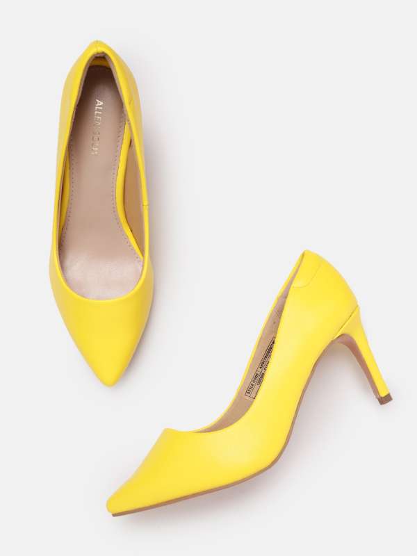 Yellow pointed discount toe heels