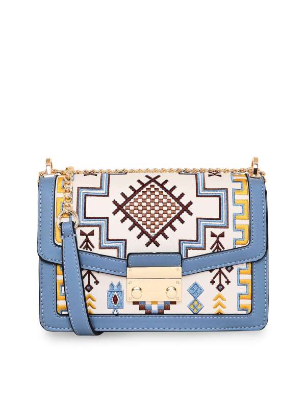 Sling bag online online myntra