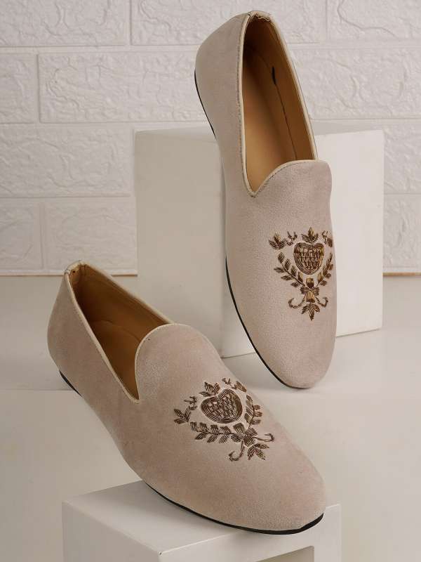 White suede deals shoes mens