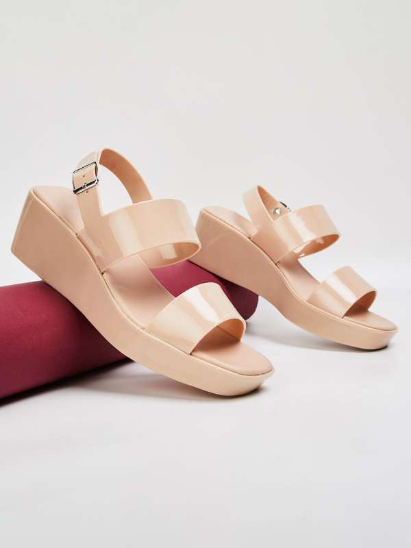 Ginger By Lifestyle Beige Sandals Buy Ginger By Lifestyle Beige