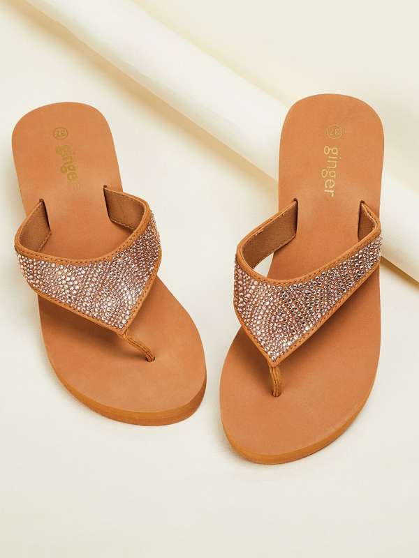 Rubber khadau slippers store online