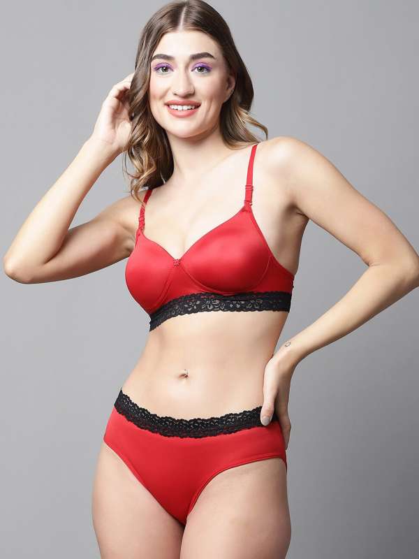 Buy Prettycat Red Lace Bra And Panty Set Self Design Lingerie Set