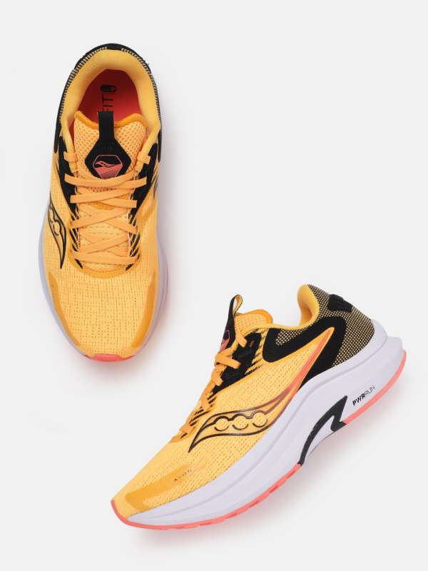 Saucony running sales shoes myntra