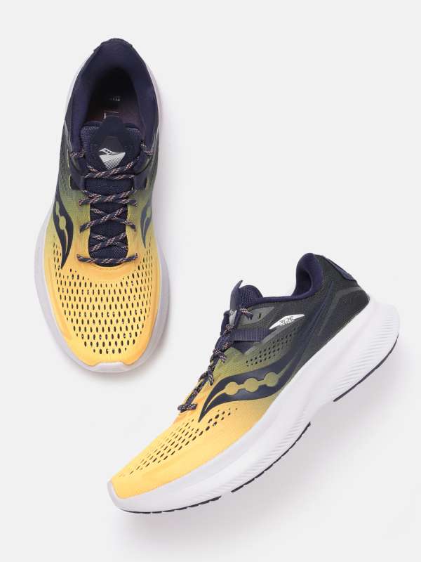 Saucony running shoes myntra store