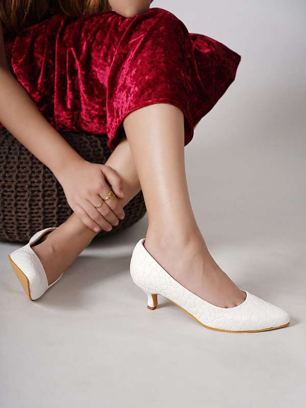 White pumps online cheap