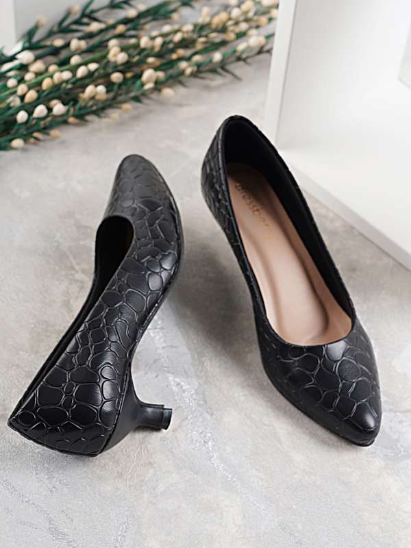 Footin Closed Back Shoes Buy Footin Closed Back Shoes online in India