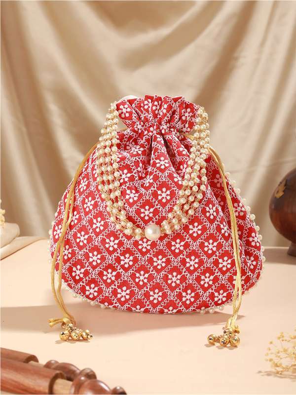 Traditional handbags online discount