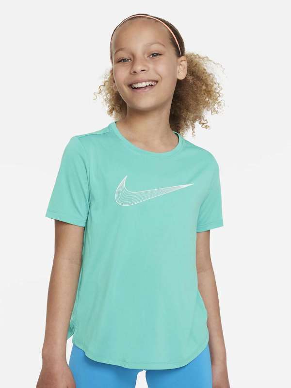 Nike dri fit shirts girls best sale